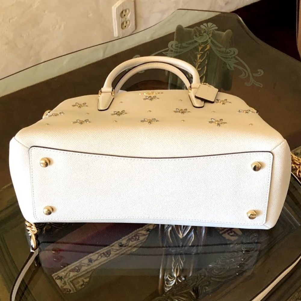 NWT COACH DISNEY SNOW WHIT STUDDED LG SAGE HANDABG - Picture 5 of 7